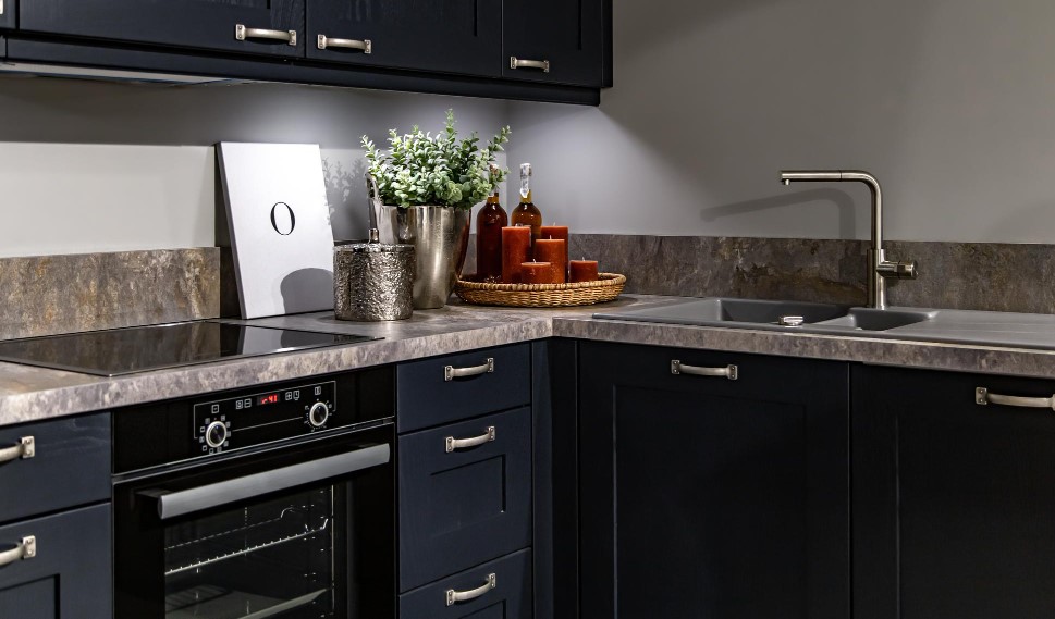 Learn how to achieve a Scandinavian look with kitchen decor. From kitchen granite countertops to minimalist design, discover how to create a cozy, functional kitchen with natural materials and smart storage solutions.