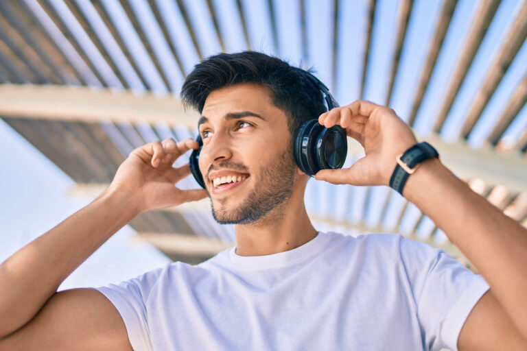 From Work to Workout: The Most Versatile Bluetooth Headphones for Daily Use