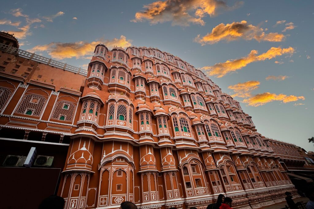 Top Places to Cover in a 3 Days Jaipur Sightseeing Tour