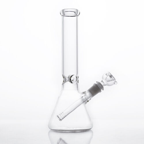 Small Water Bongs vs. Traditional Bongs: Which Is Right for You?