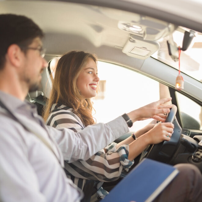 Driving Lessons for Beginners and When They Can Fully Rely on Their Driving Skills?