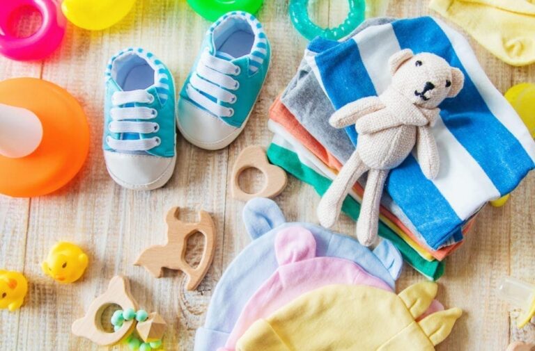 Choosing the Best Baby Shoes for Learning to Walk