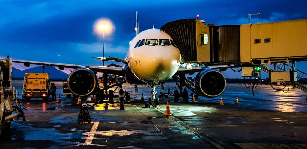 Alaska Airlines EWR Terminal