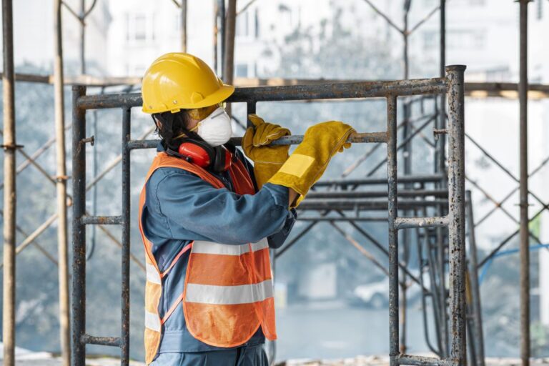 The Value of Scaffolding Services: Making Sure Construction Is Safe and Effective