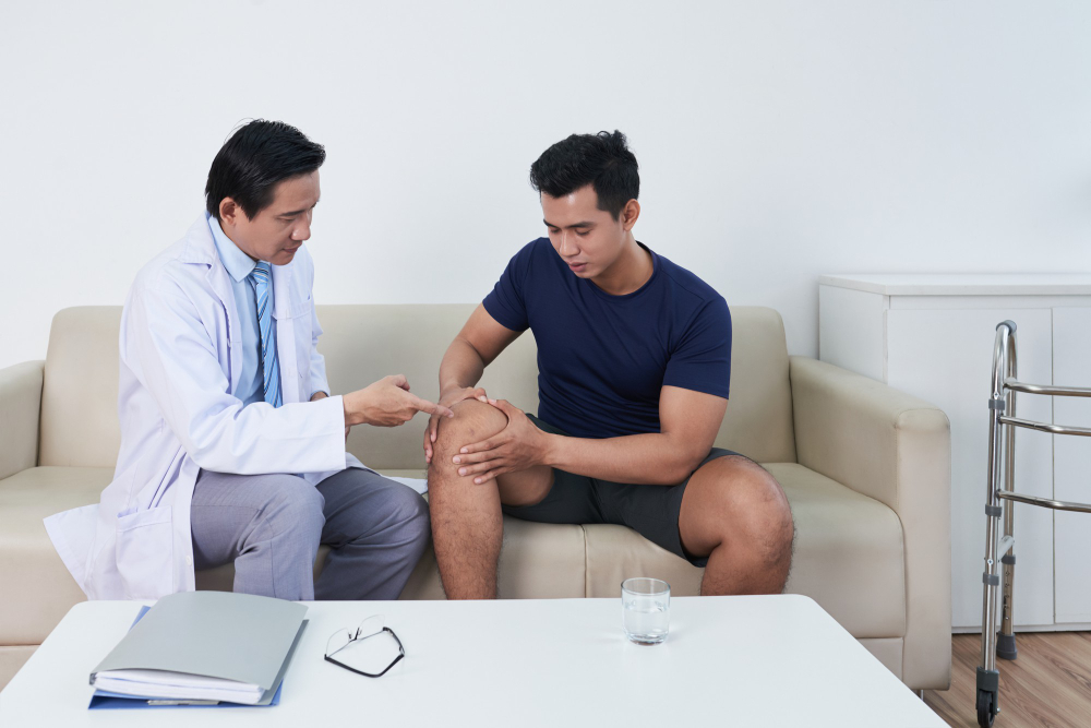 Why Choose a Sports Chiropractor Hoffman Estates for Injuries?