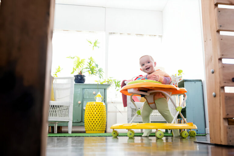 The Benefits of Baby Walkers for Early Development