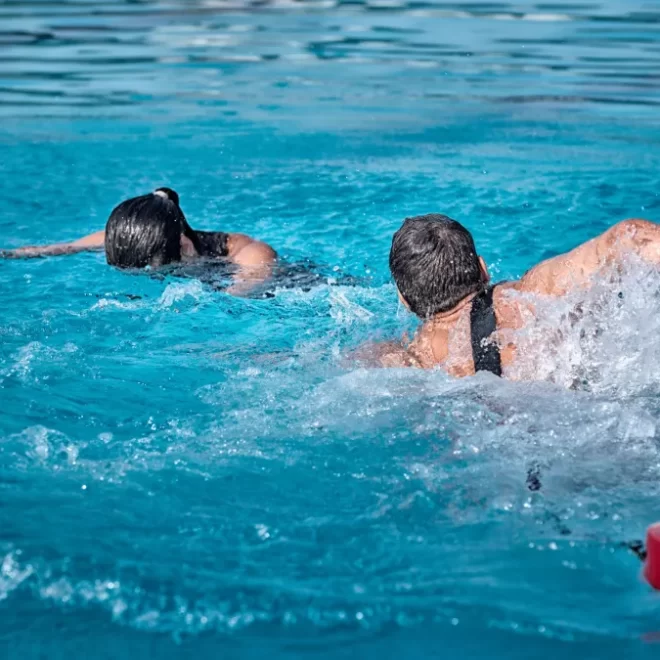 Lifeguard Training: The Ultimate Guide to Starting Your Lifesaving Journey