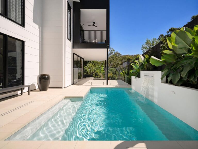 Why Choosing the Best Swimming Pool Builder in Brisbane Matters for Your Dream Pool