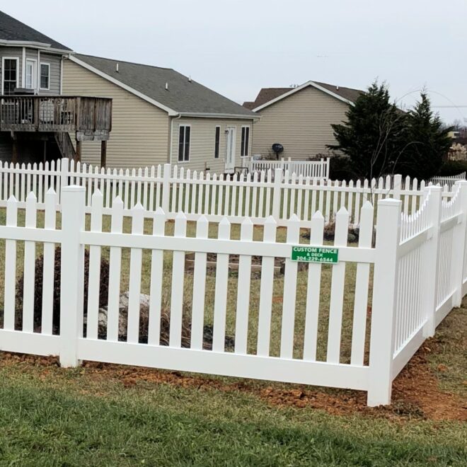 Vinyl Fencing: The Ultimate Guide to Quality & Performance