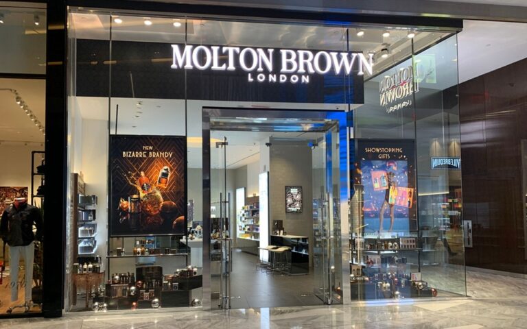 How 3D Signages Can Make Your Brand Stand Out in Dubai
