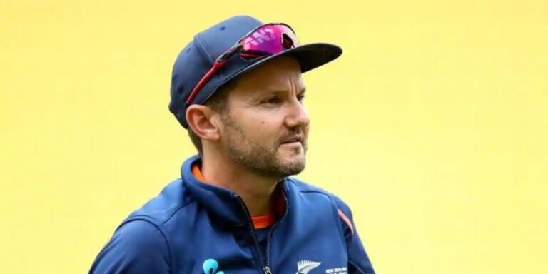 Mike Hesson Emerges as Frontrunner for Pakistan Cricket Team Head Coach Role