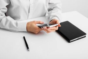 Honor Magic V3 vs HONOR Magic 5: Which Foldable Phone to Pick?