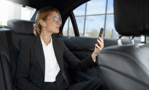 Seamless Gatwick Airport Pickup and Drop-Off: The Ultimate Chauffeur Experience