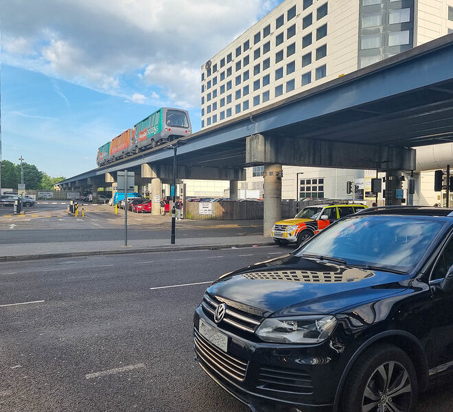 Manchester Airport to Bolton – Affordable & Reliable Taxi