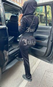 Juicy Couture Tracksuits A Status Symbol