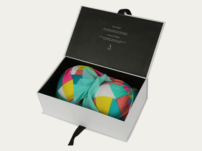 How Premium Packaging Elevates Your Swimwear Brand’s Image