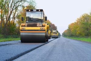 Plymouth Commercial Paving Pros | Call (508) 952-9326