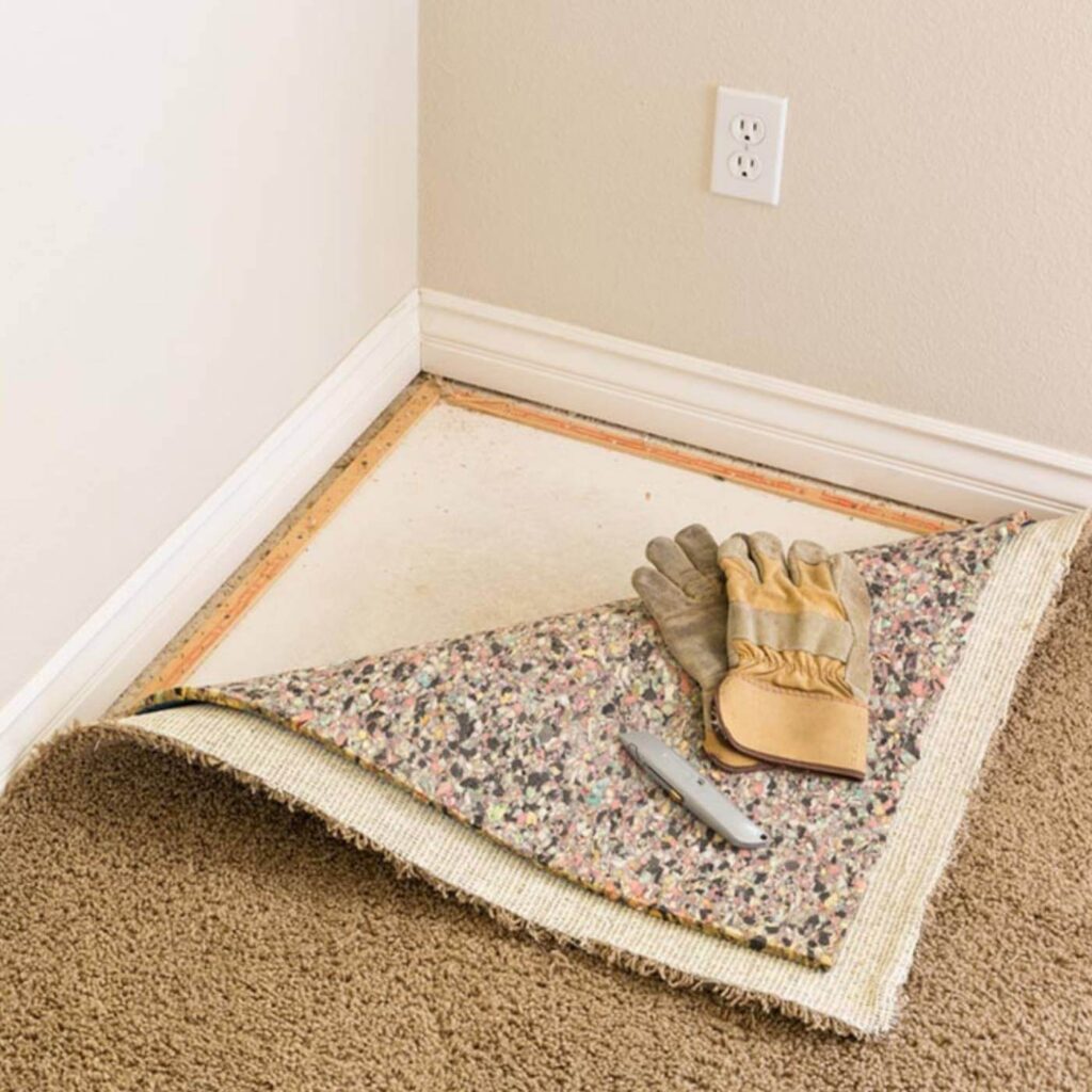 Fitting carpet grippers