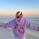 The pink palm puff hoodie is very stylish
