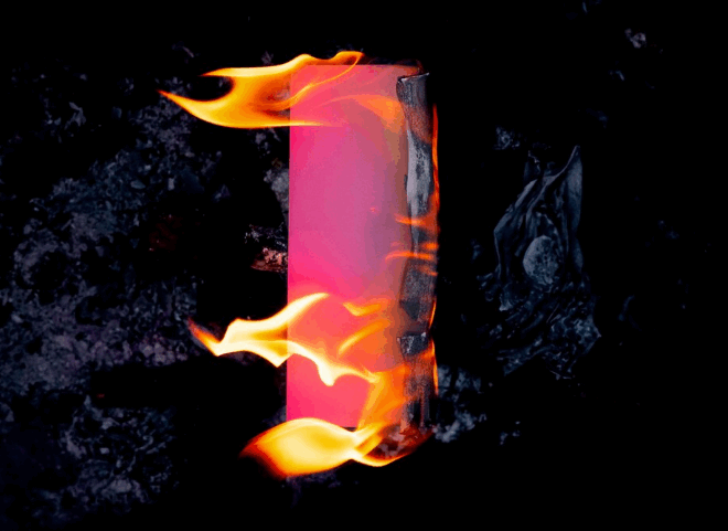 Unique Flame-Inspired Artwork: Combining Fire and Creativity for Truly Pieces