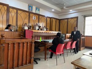 Corporate Law vs. Criminal Law: Which Career Path to Choose?