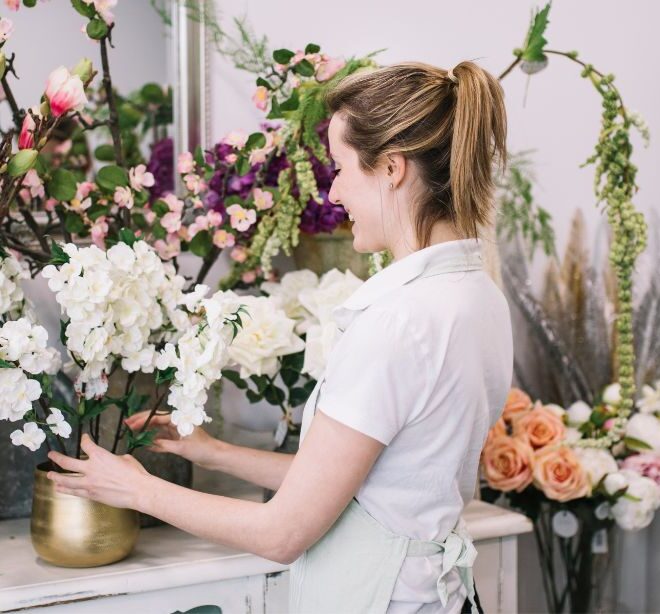 Fast Flowers Delivery in Islamabad | Fresh Blooms for Every Moment
