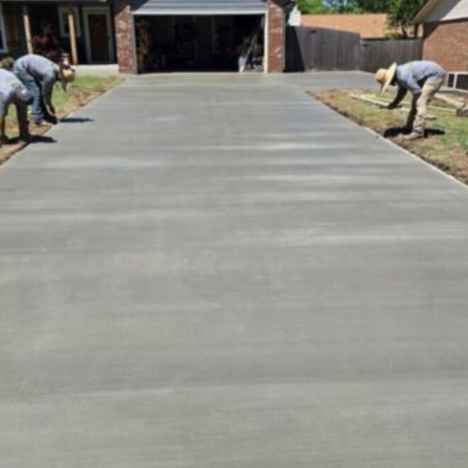 10 Signs It’s Time For A Pool Deck Replacement