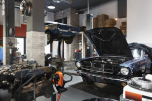 Why Dubai Drivers Trust Specialist Range Rover Garages