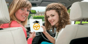 Top Benefits of Taking Automatic Driving Lessons in Leigh