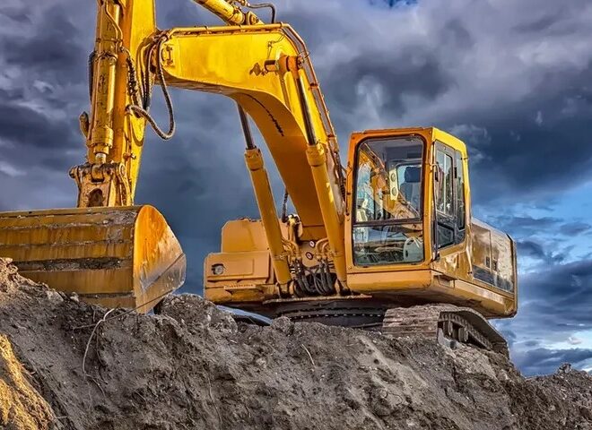 Buying Used Equipment Online: Risks & Safety Tips