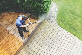 Top Benefits of Driveway Pressure Washing in Sacramento