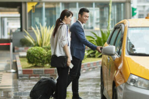 Private vs. Shared Tulum Transfers: What’s Right for You?