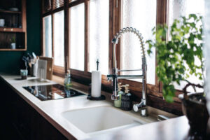 Kitchen Sinks and Faucets: Consistent with Quartz Sink Benefits