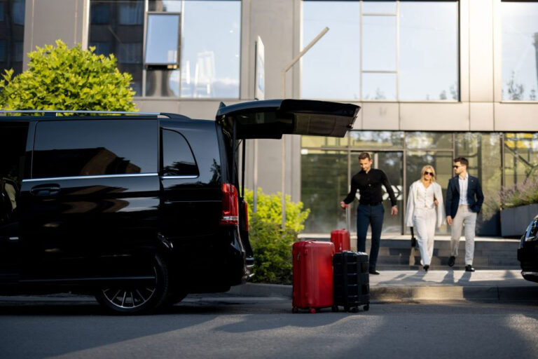 Crewe to Manchester Airport Taxi – 24/7 Private Hire Transfers