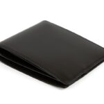 7 Benefits of Using a Leather Money Clip