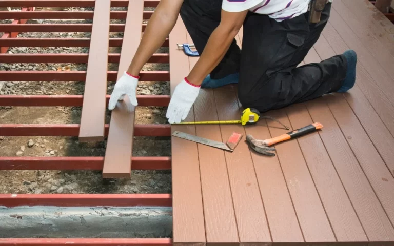 How Can You Tell If You’re Hiring the Best Deck Installation Services?