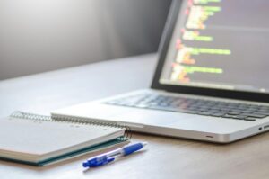 How Remote CTO Services Accelerate Product Development for Early-Stage Companies