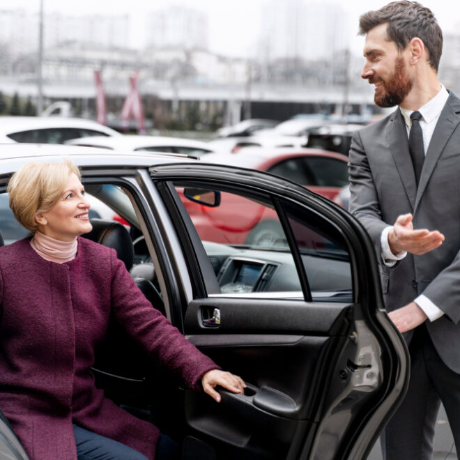 Avoid Delays and Hassles with Pre-Booked Airport Car Services