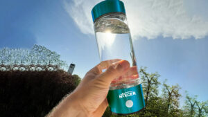 Improve Your Digestion with Hydrogen Water
