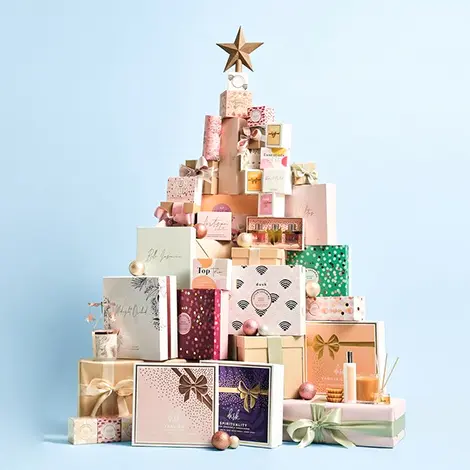 Custom Christmas Boxes to Package Holiday Cheer and Essentials