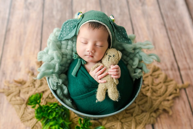 5 Tips for A Memorable Newborn Photoshoot with Dad
