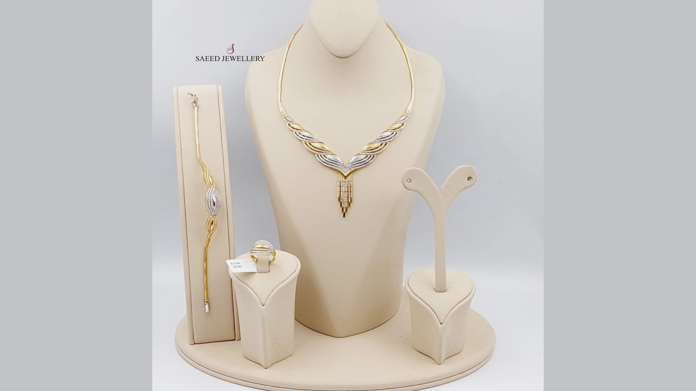 18k gold necklaces for women